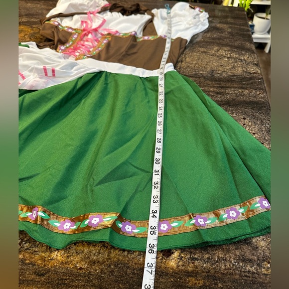 Wonderland Costumes Women’s Oktoberfest Costume plus‎ Size 1X New or 2X - Picture 8 of 14